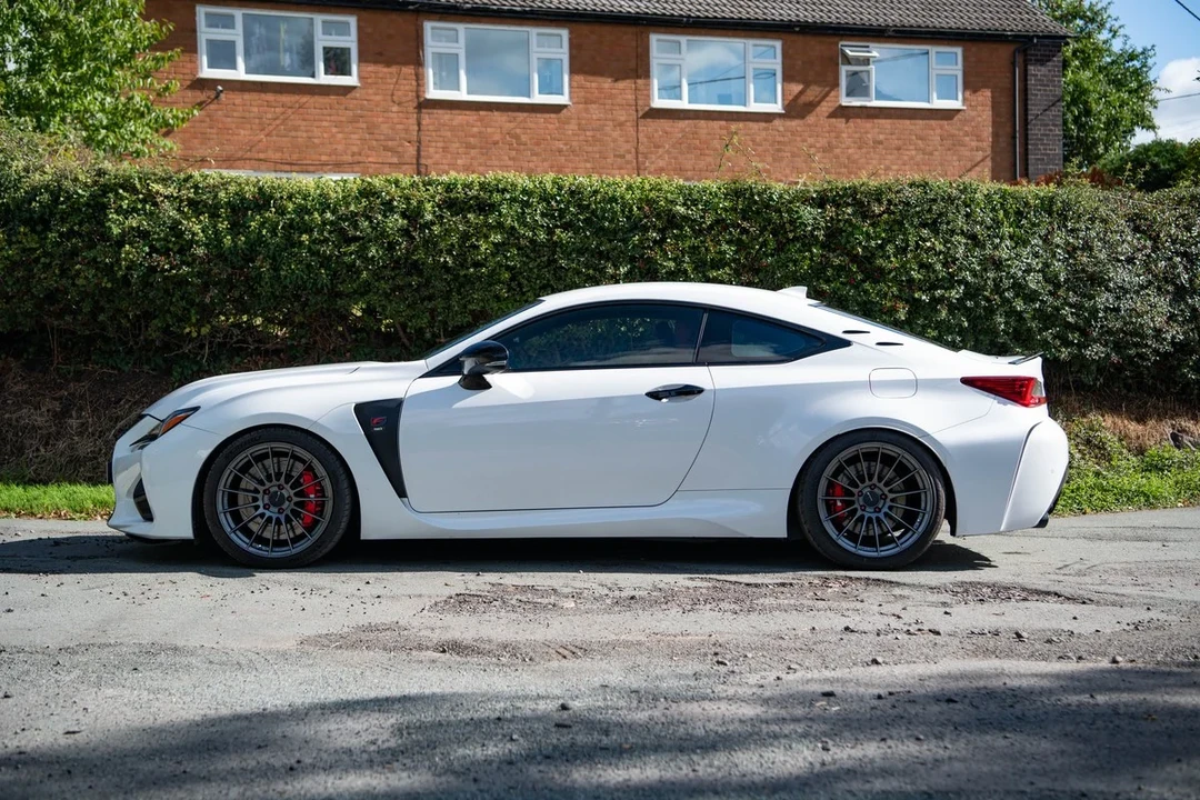 2015 Lexus RC F - Image 6 of 30