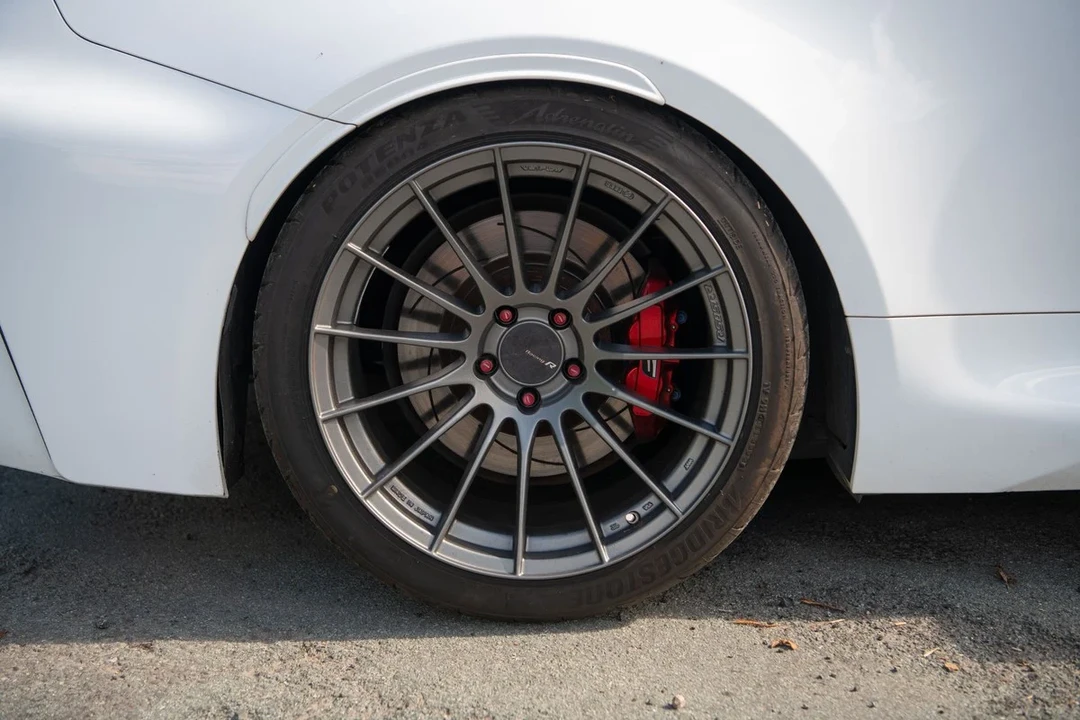 2015 Lexus RC F - Image 21 of 30