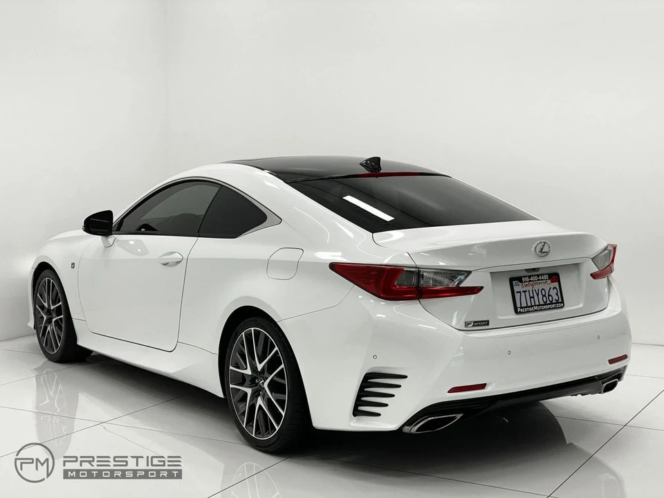 2016 Lexus RC - Image 8 of 21