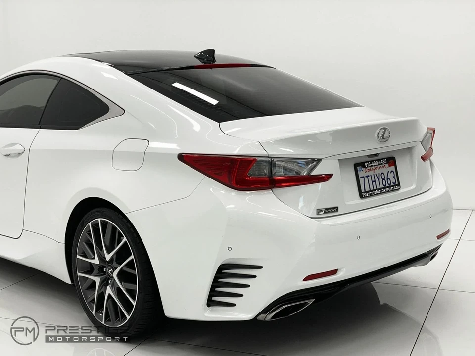 2016 Lexus RC - Image 10 of 21