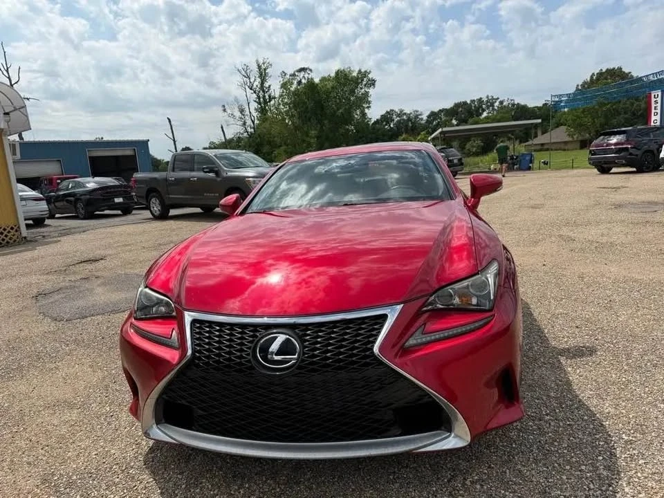 2016 Lexus RC - Image 7 of 10