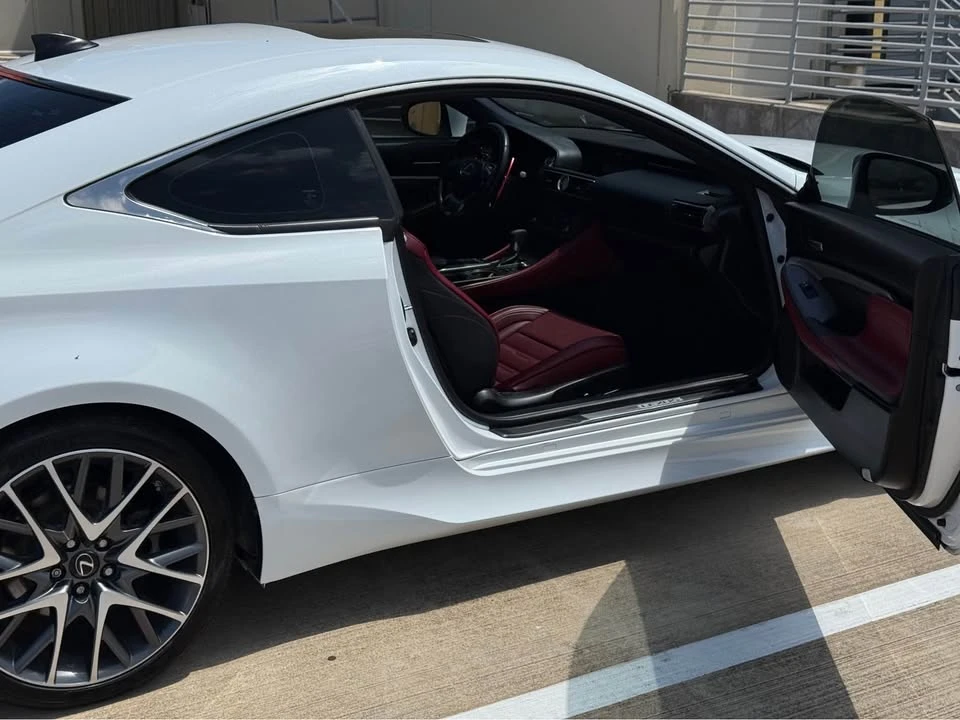 2016 Lexus RC - Image 16 of 16