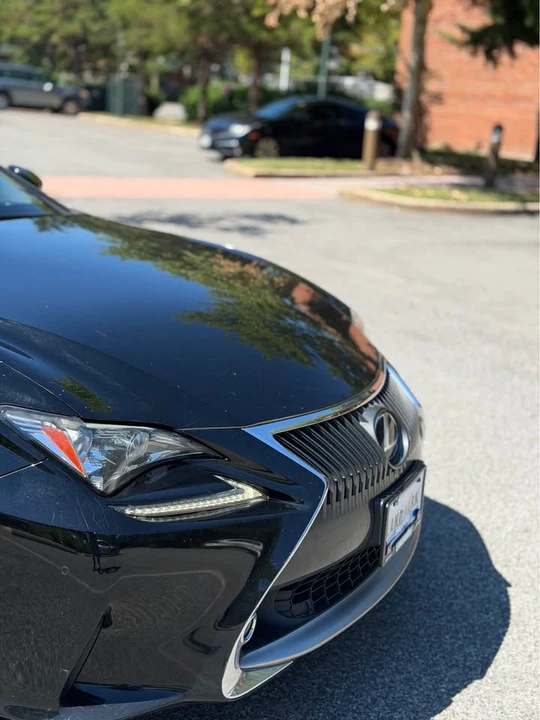 2016 Lexus RC - Image 2 of 11