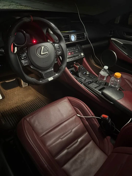 2016 Lexus RC - Image 3 of 18