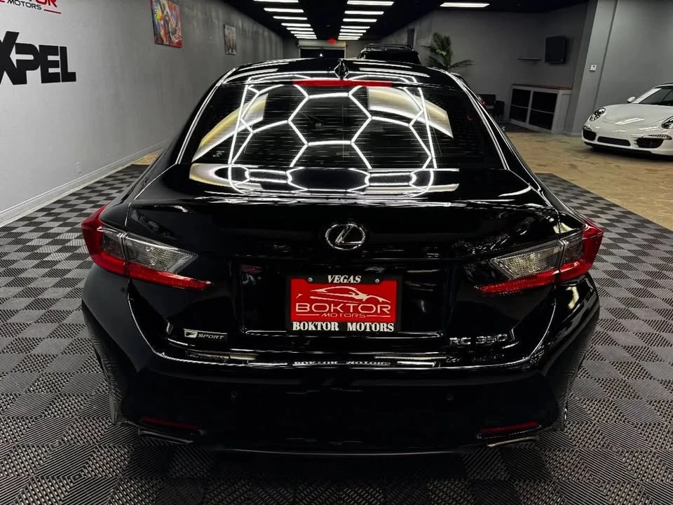 2016 Lexus RC - Image 9 of 17