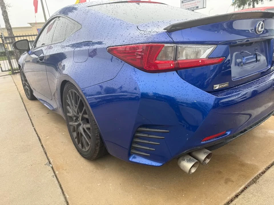 2016 Lexus RC - Image 4 of 12