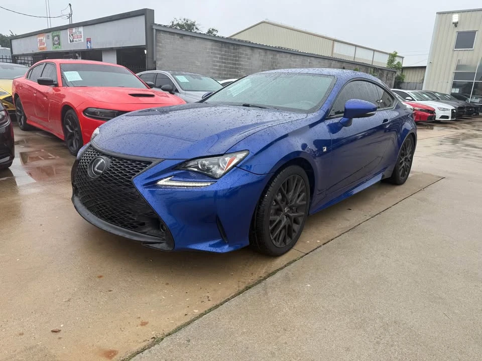 2016 Lexus RC - Image 3 of 12