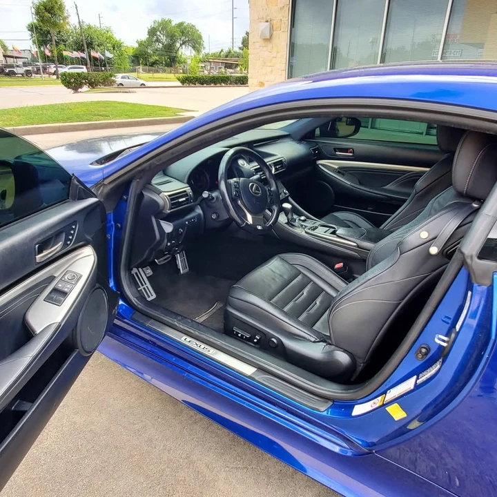2016 Lexus RC - Image 5 of 15