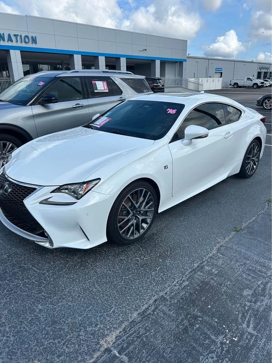 2016 Lexus RC - Image 2 of 12