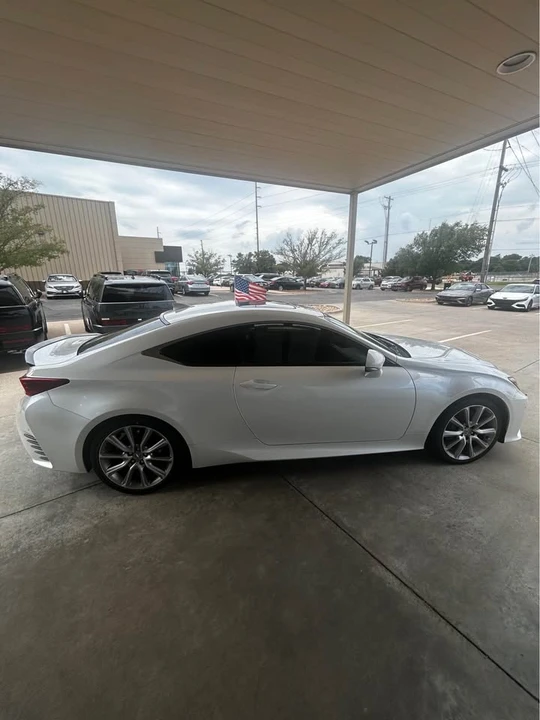 2016 Lexus RC - Image 8 of 8