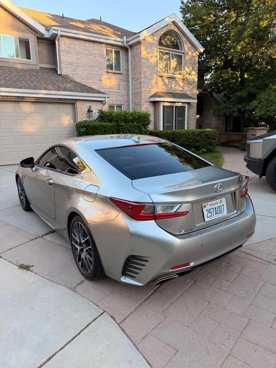 2016 Lexus RC - Image 6 of 10