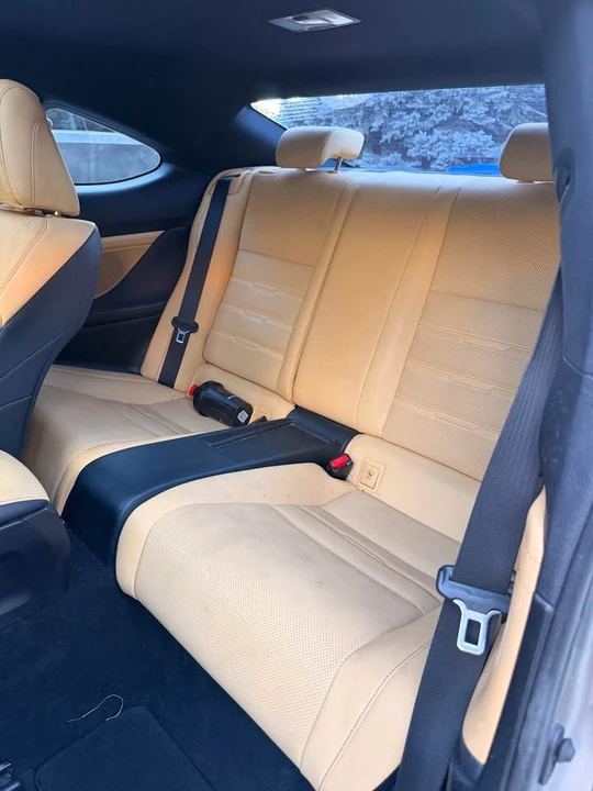 2016 Lexus RC - Image 10 of 10