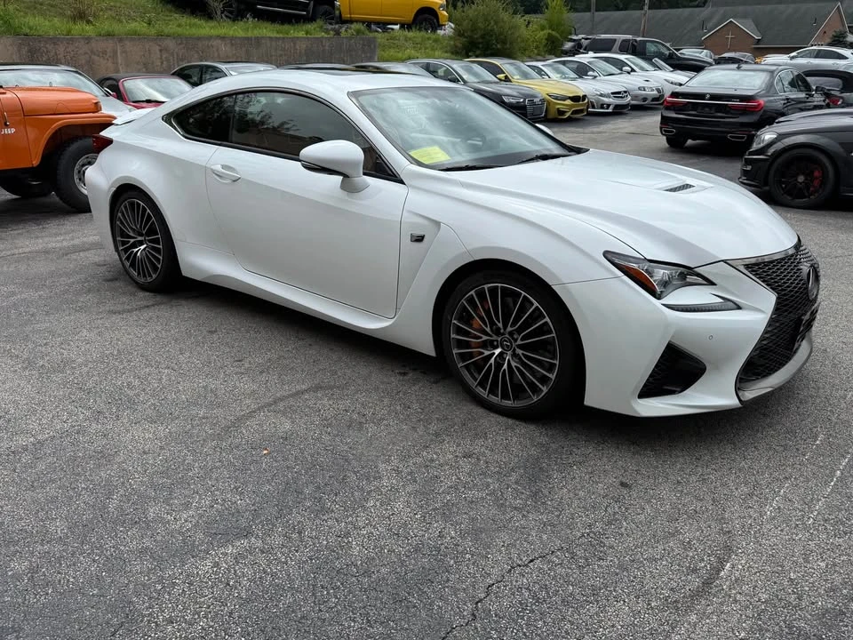 2016 Lexus RC F - Image 3 of 18