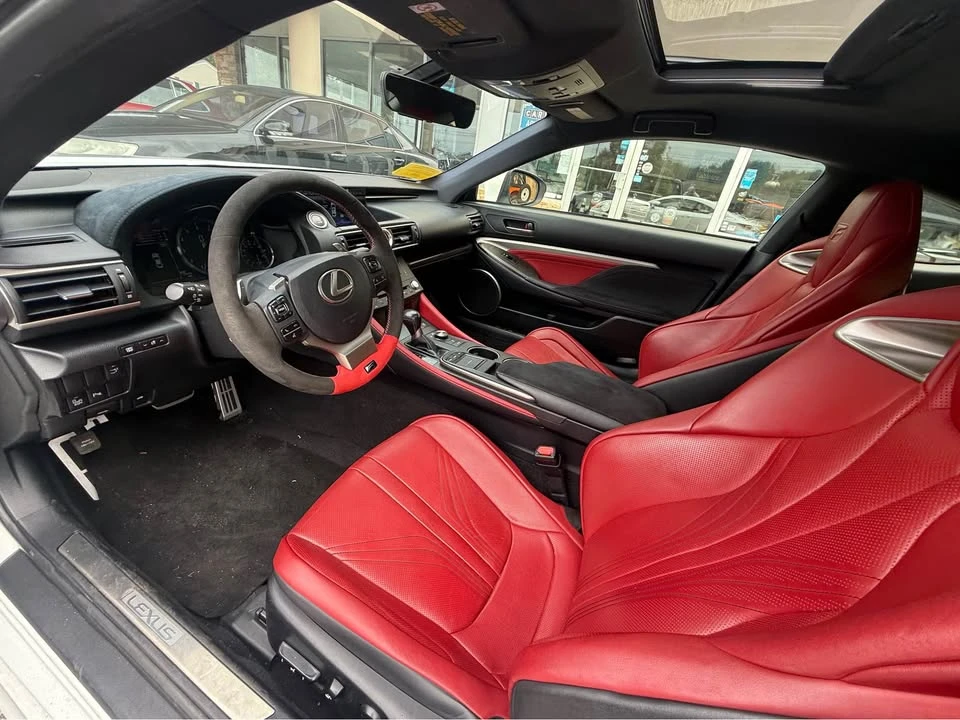 2016 Lexus RC F - Image 12 of 18