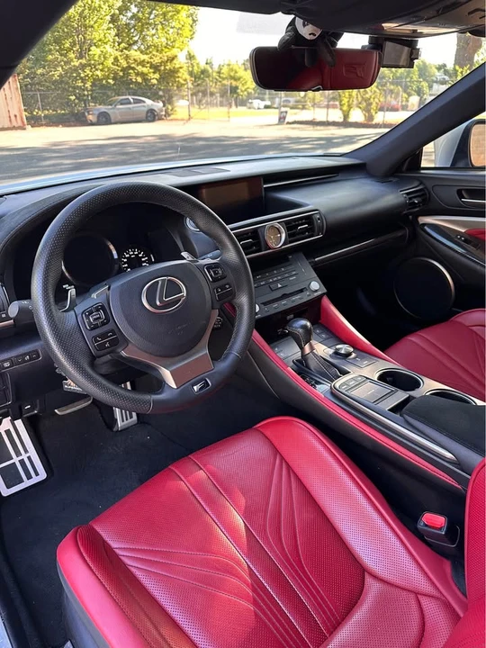 2016 Lexus RC F - Image 3 of 9