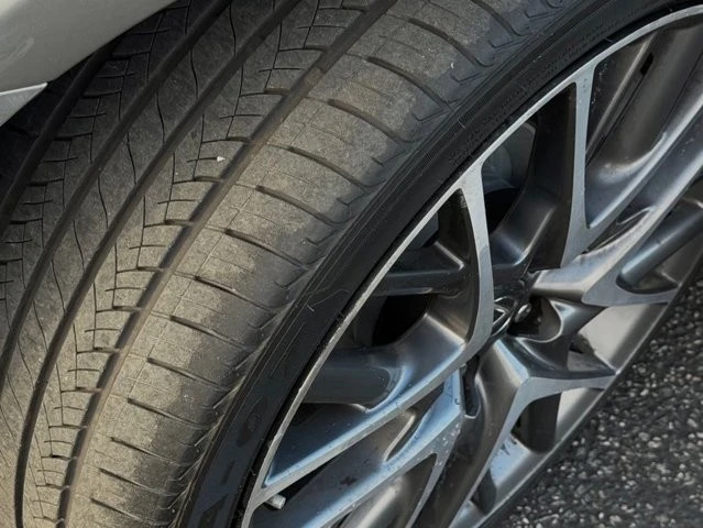 2016 Lexus RC - Image 12 of 21