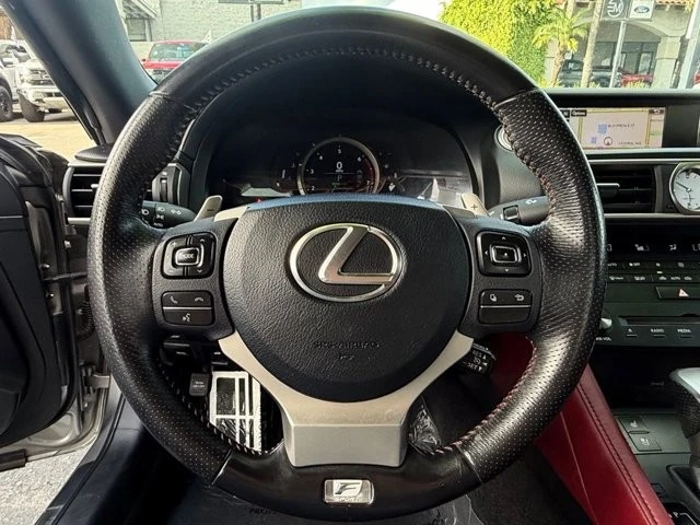 2016 Lexus RC - Image 21 of 21