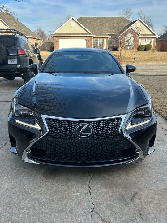 2016 Lexus RC - Image 8 of 21