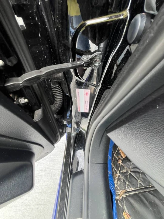 2016 Lexus RC - Image 18 of 22