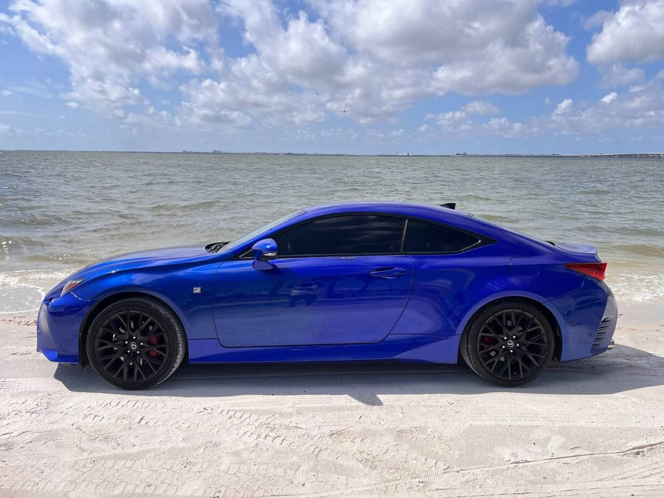 2016 Lexus RC - Image 2 of 22