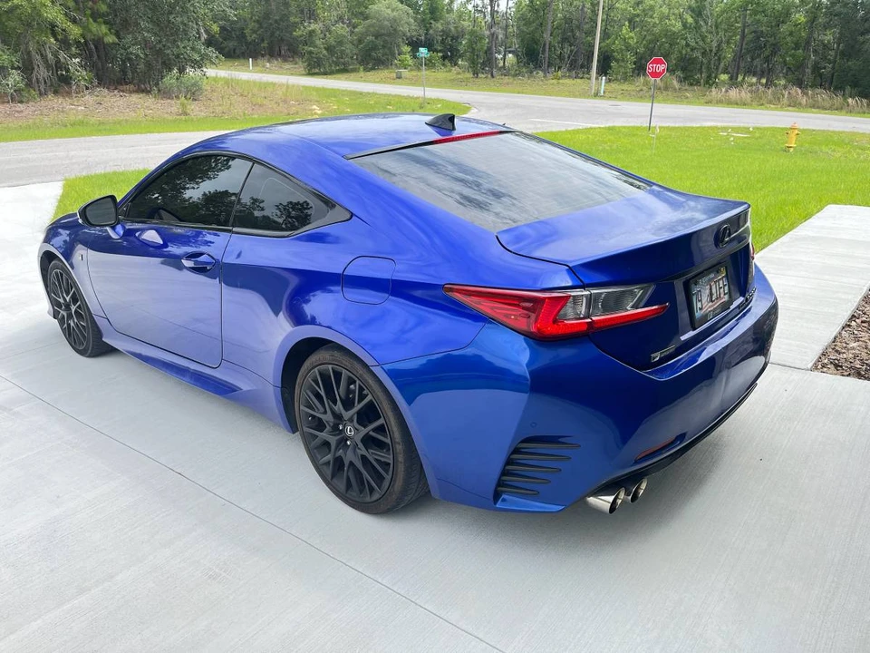 2016 Lexus RC - Image 10 of 22