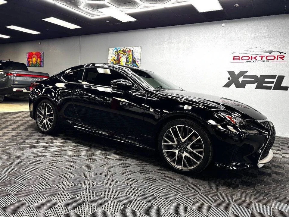 2016 Lexus RC - Image 2 of 21