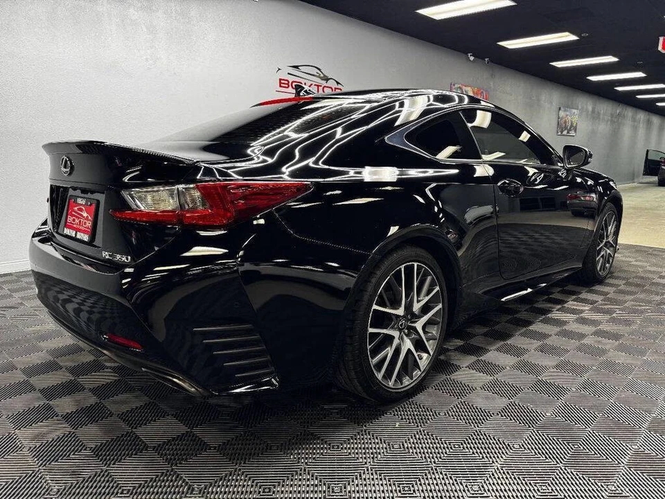2016 Lexus RC - Image 14 of 21
