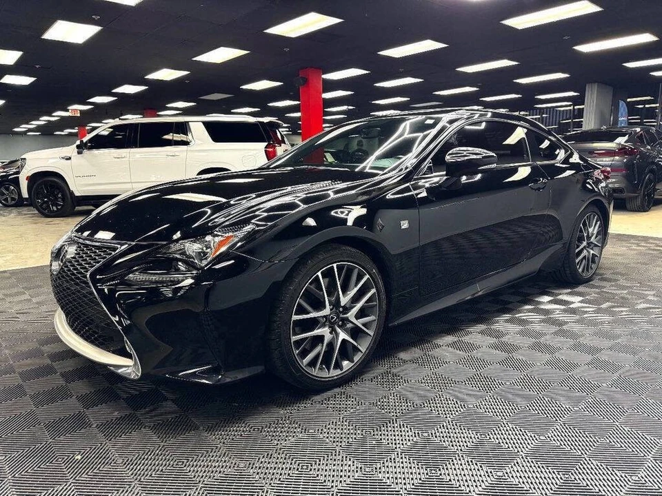 2016 Lexus RC - Image 8 of 21