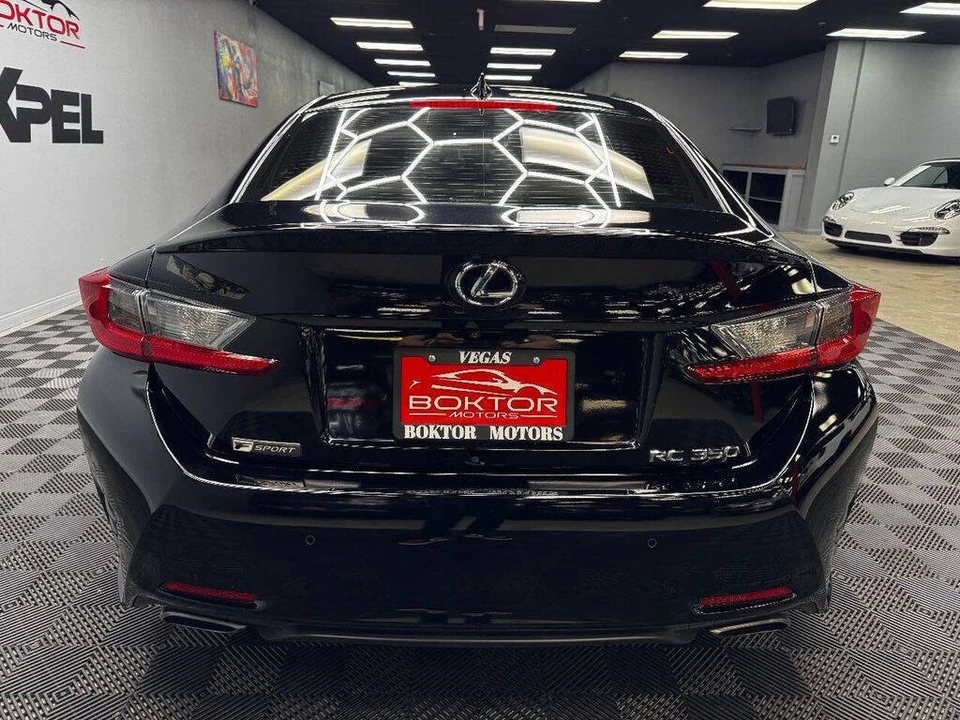 2016 Lexus RC - Image 12 of 21