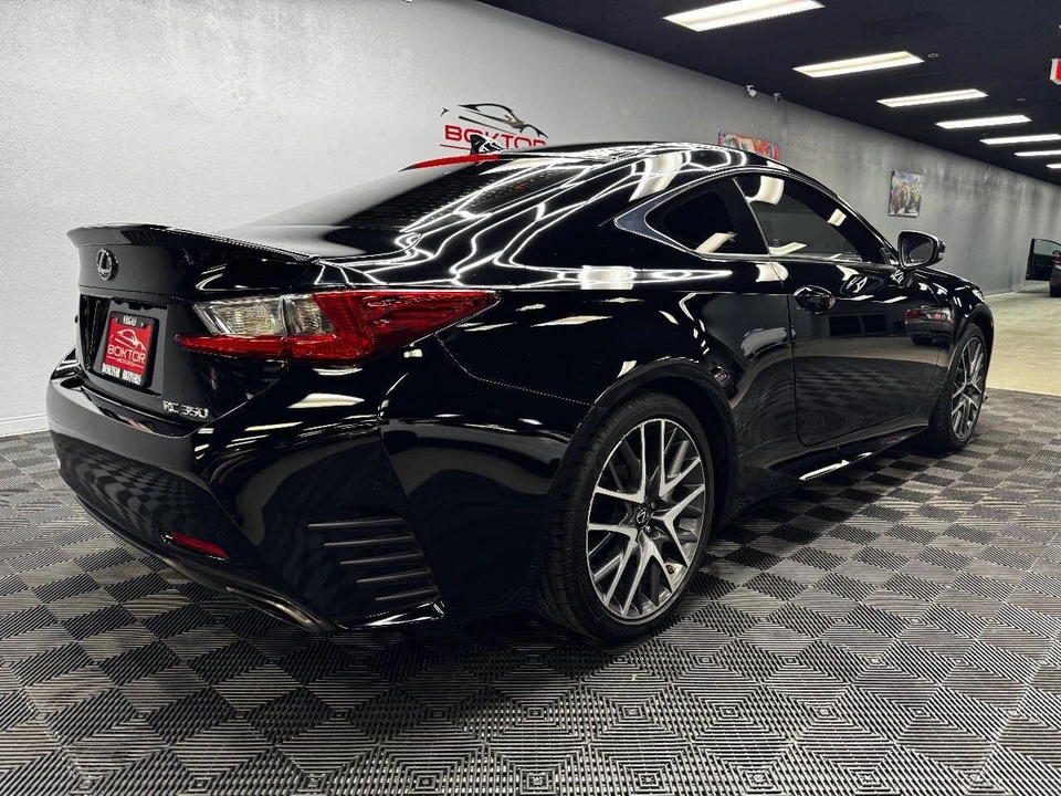 2016 Lexus RC - Image 12 of 12