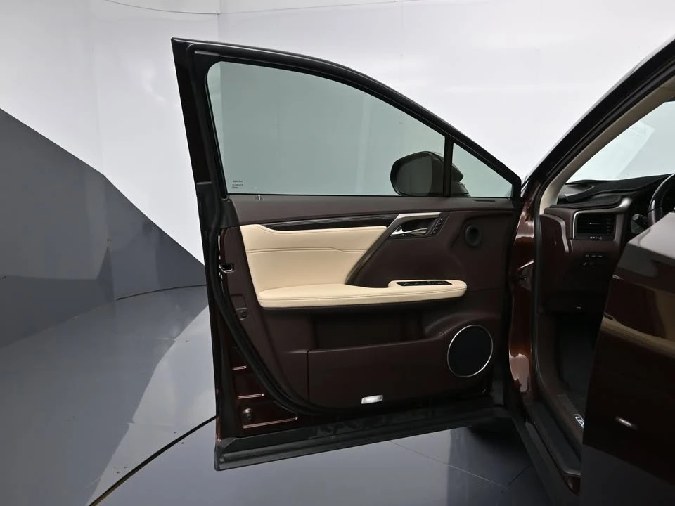 2016 Lexus RX 4th Gen - Image 10 of 20