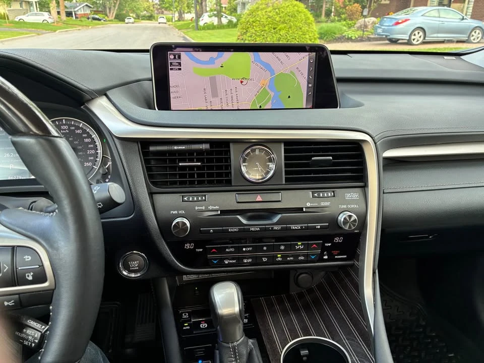 2016 Lexus RX 4th Gen - Image 11 of 18