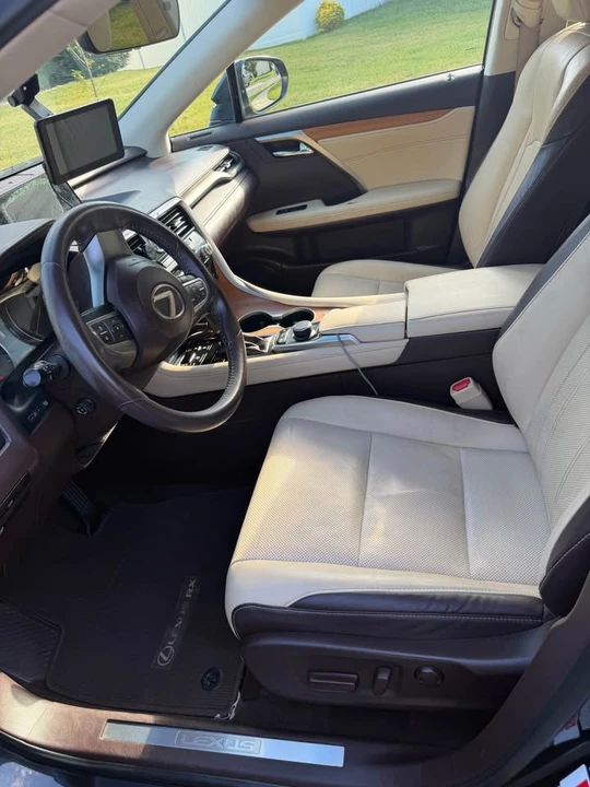 2016 Lexus RX 4th Gen - Image 8 of 10
