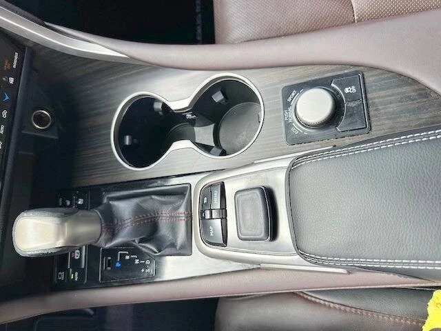 2016 Lexus RX 4th Gen - Image 16 of 21