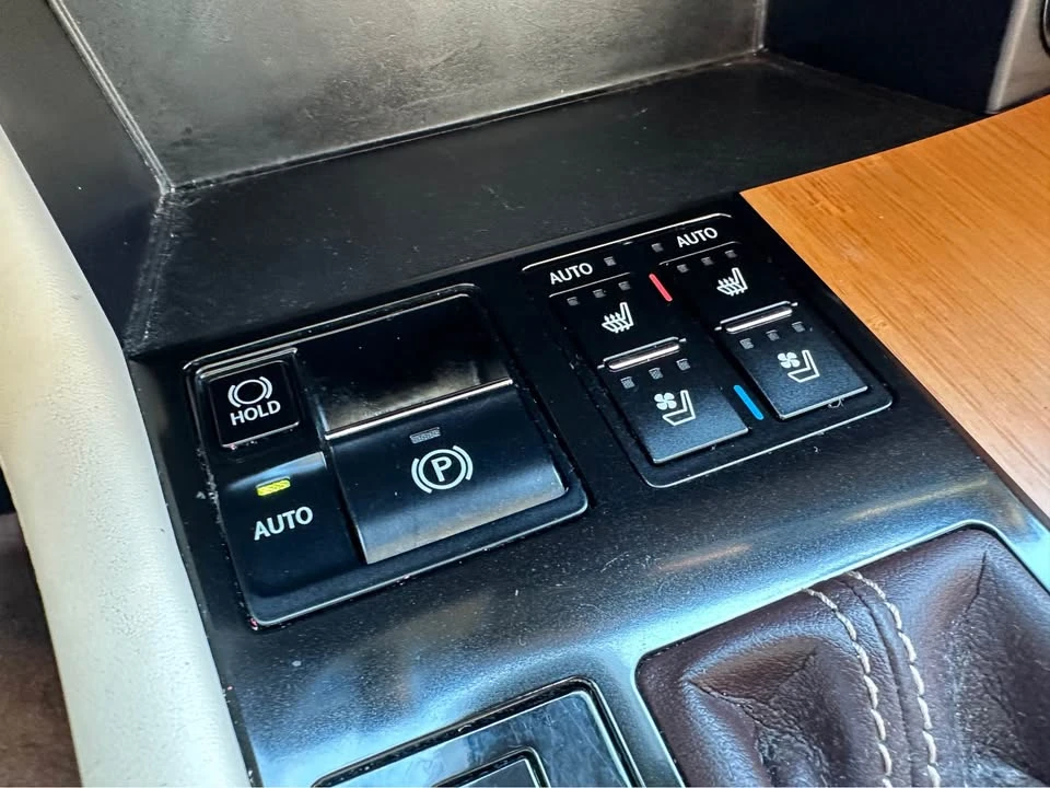 2016 Lexus RX 4th Gen - Image 9 of 19