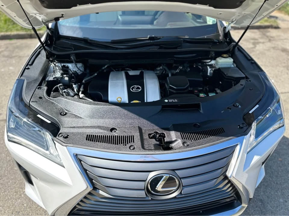 2016 Lexus RX 4th Gen - Image 16 of 19