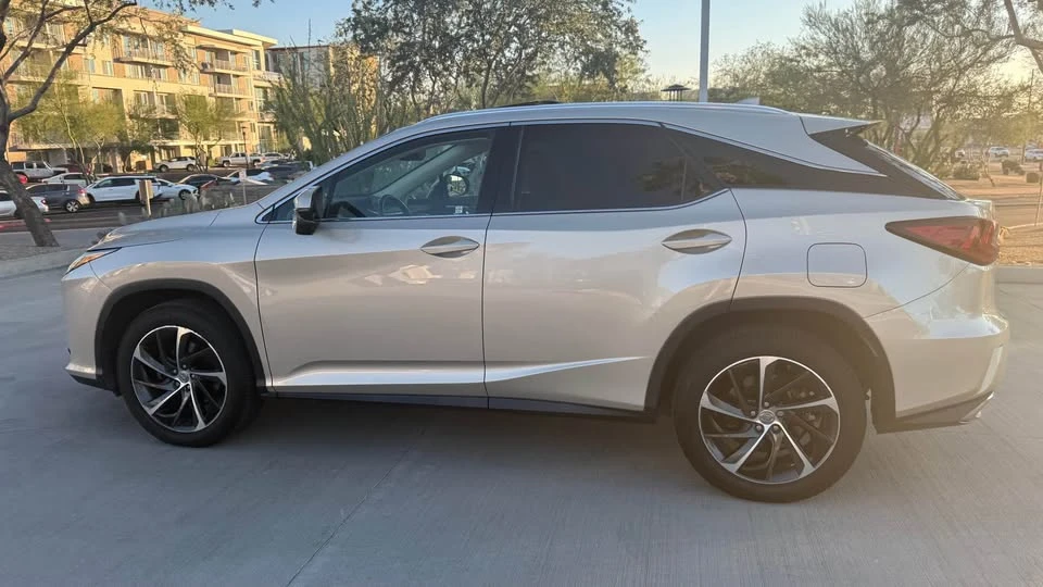 2016 Lexus RX 4th Gen - Image 5 of 12