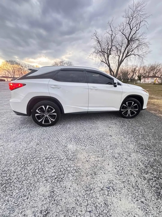 2016 Lexus RX 4th Gen - Image 5 of 9