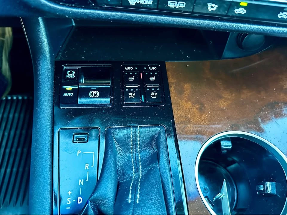 2016 Lexus RX 4th Gen - Image 13 of 20