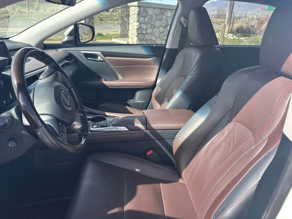 2016 Lexus RX 4th Gen - Image 5 of 9
