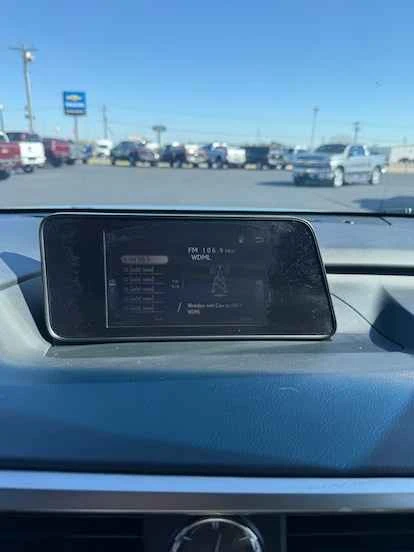 2016 Lexus RX 4th Gen - Image 14 of 17