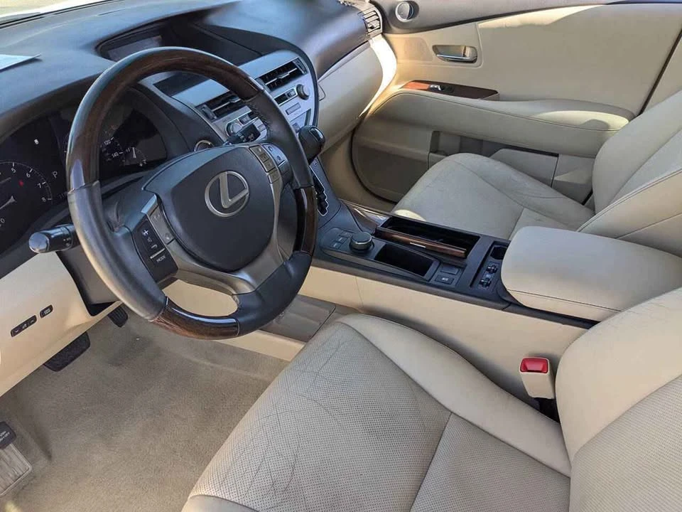 2016 Lexus RX 4th Gen - Image 7 of 15