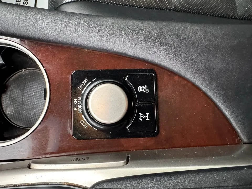 2016 Lexus RX 4th Gen - Image 10 of 15