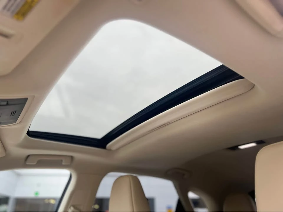 2016 Lexus RX 4th Gen - Image 12 of 16