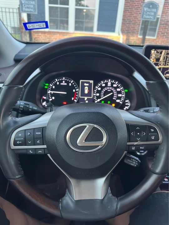 2016 Lexus RX 4th Gen - Image 16 of 17