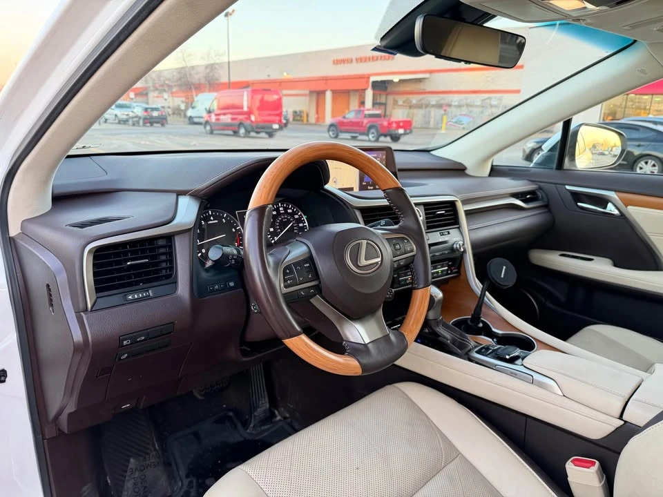 2016 Lexus RX 4th Gen - Image 11 of 15