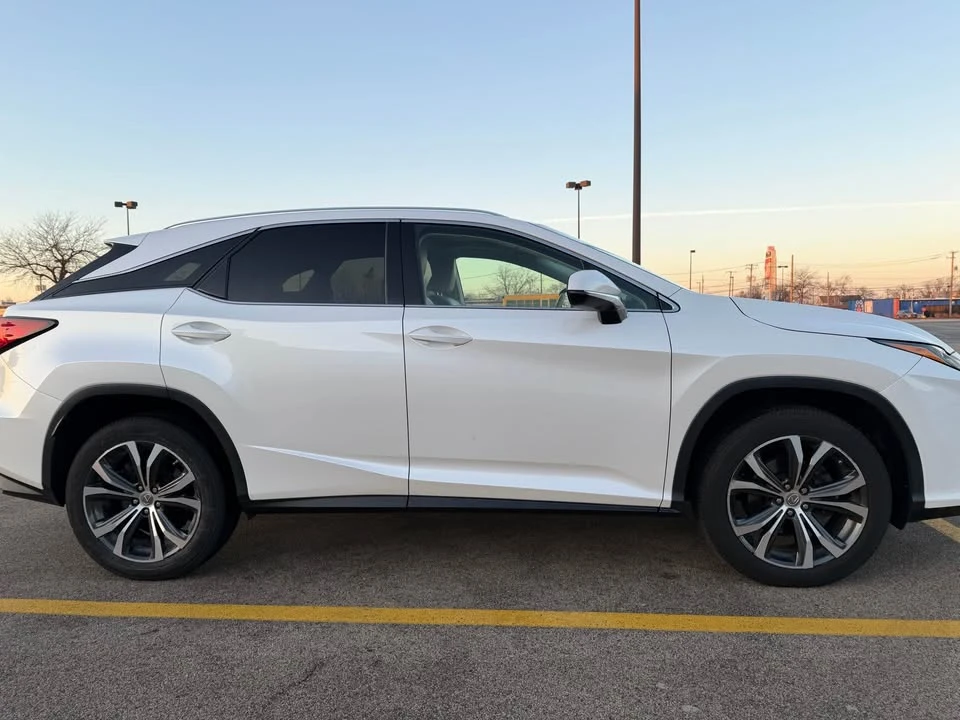 2016 Lexus RX 4th Gen - Image 4 of 15