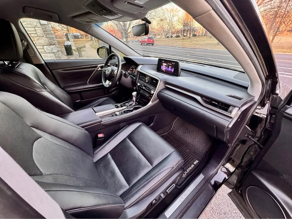 2016 Lexus RX 4th Gen - Image 15 of 19