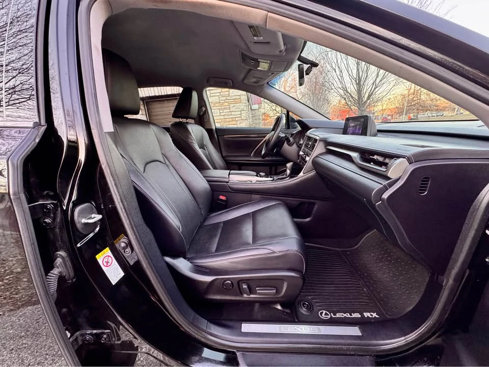 2016 Lexus RX 4th Gen - Image 16 of 19