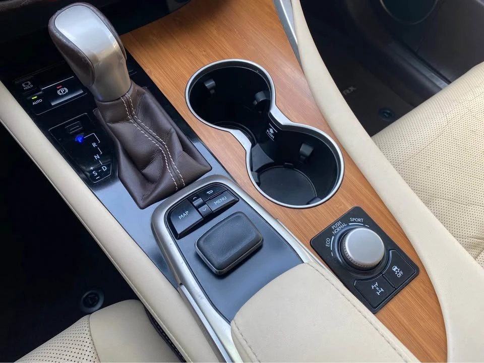 2016 Lexus RX 4th Gen - Image 17 of 20